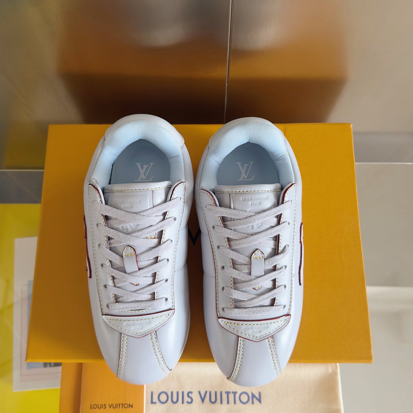 251014  New high-quality casual daily sports shoes