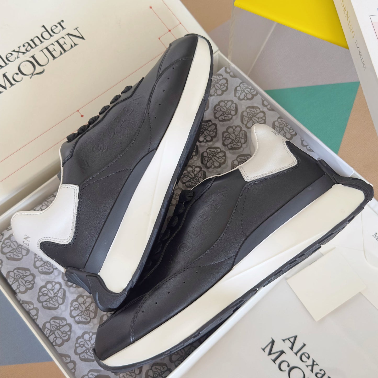 251014  New high-quality casual daily sports shoes