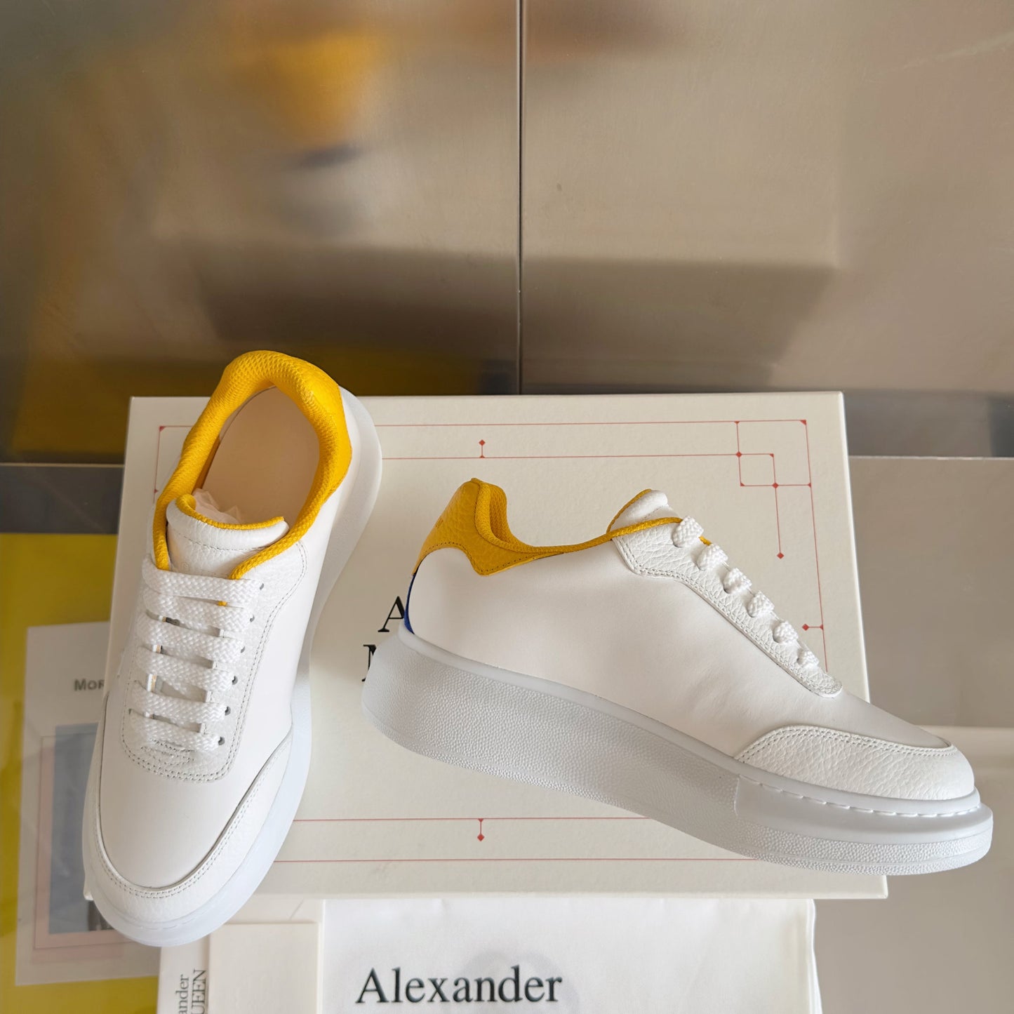 251014  New high-quality casual daily sports shoes