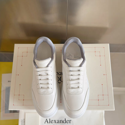 251014  New high-quality casual daily sports shoes