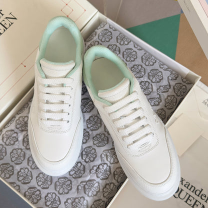 251014  New high-quality casual daily sports shoes