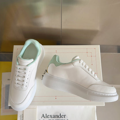 251014  New high-quality casual daily sports shoes