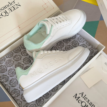 251014  New high-quality casual daily sports shoes