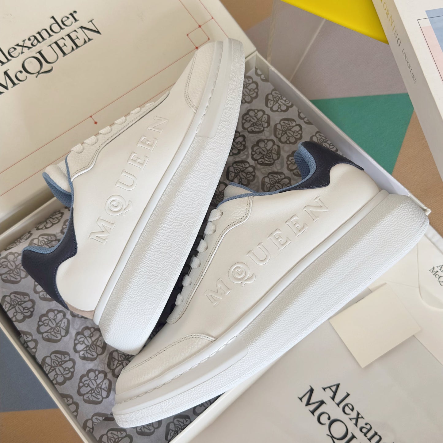 251014  New high-quality casual daily sports shoes