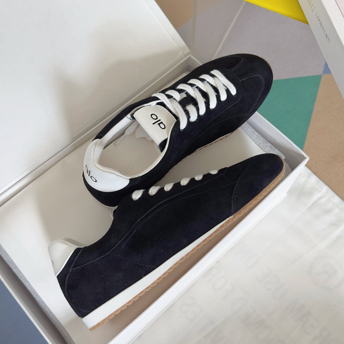 251014  New high-quality casual daily sports shoes