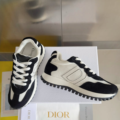 251014  New high-quality casual daily sports shoes