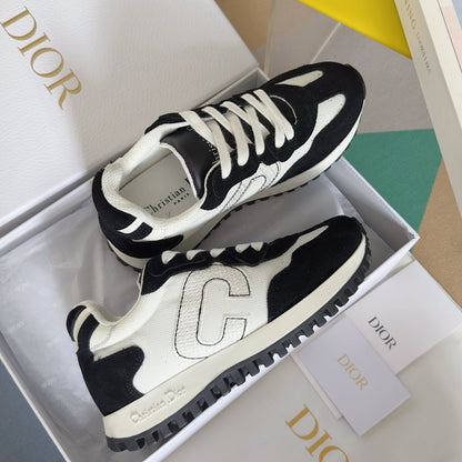 251014  New high-quality casual daily sports shoes