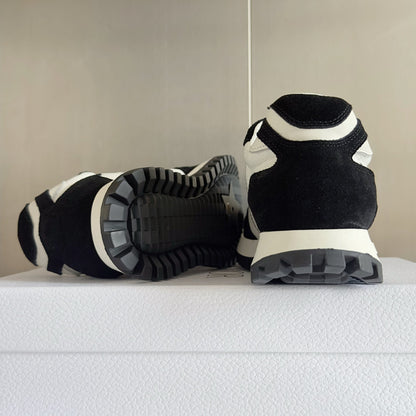 251014  New high-quality casual daily sports shoes