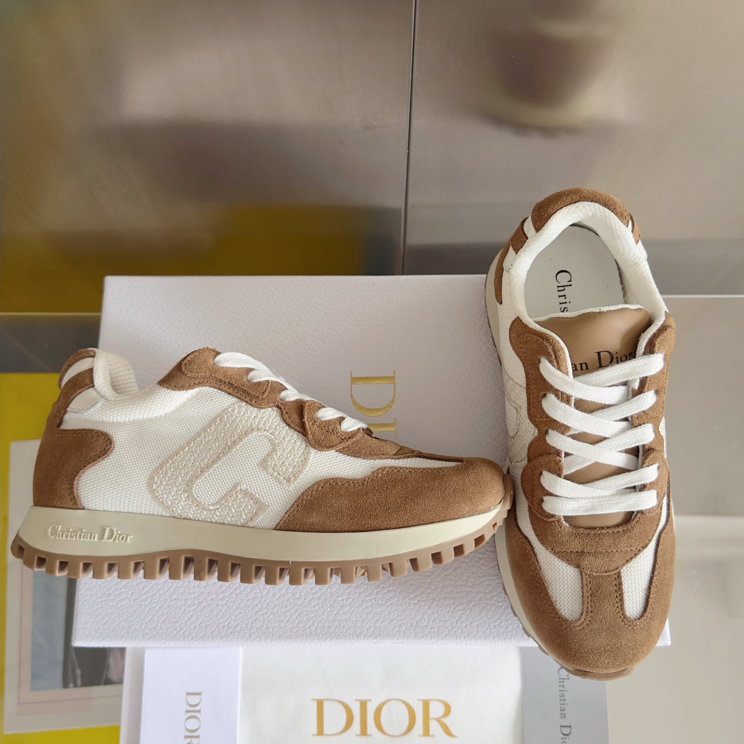 251014  New high-quality casual daily sports shoes