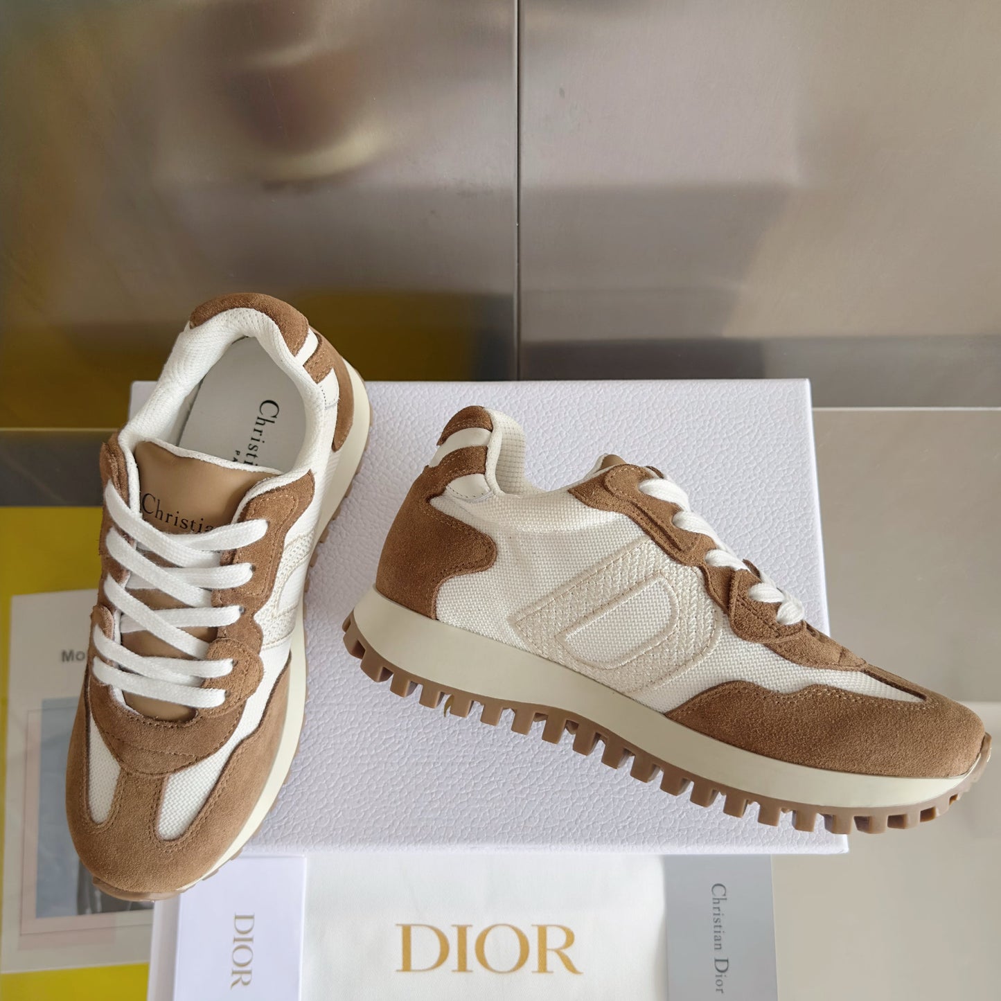 251014  New high-quality casual daily sports shoes