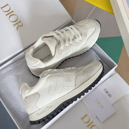 251014  New high-quality casual daily sports shoes