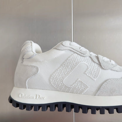251014  New high-quality casual daily sports shoes