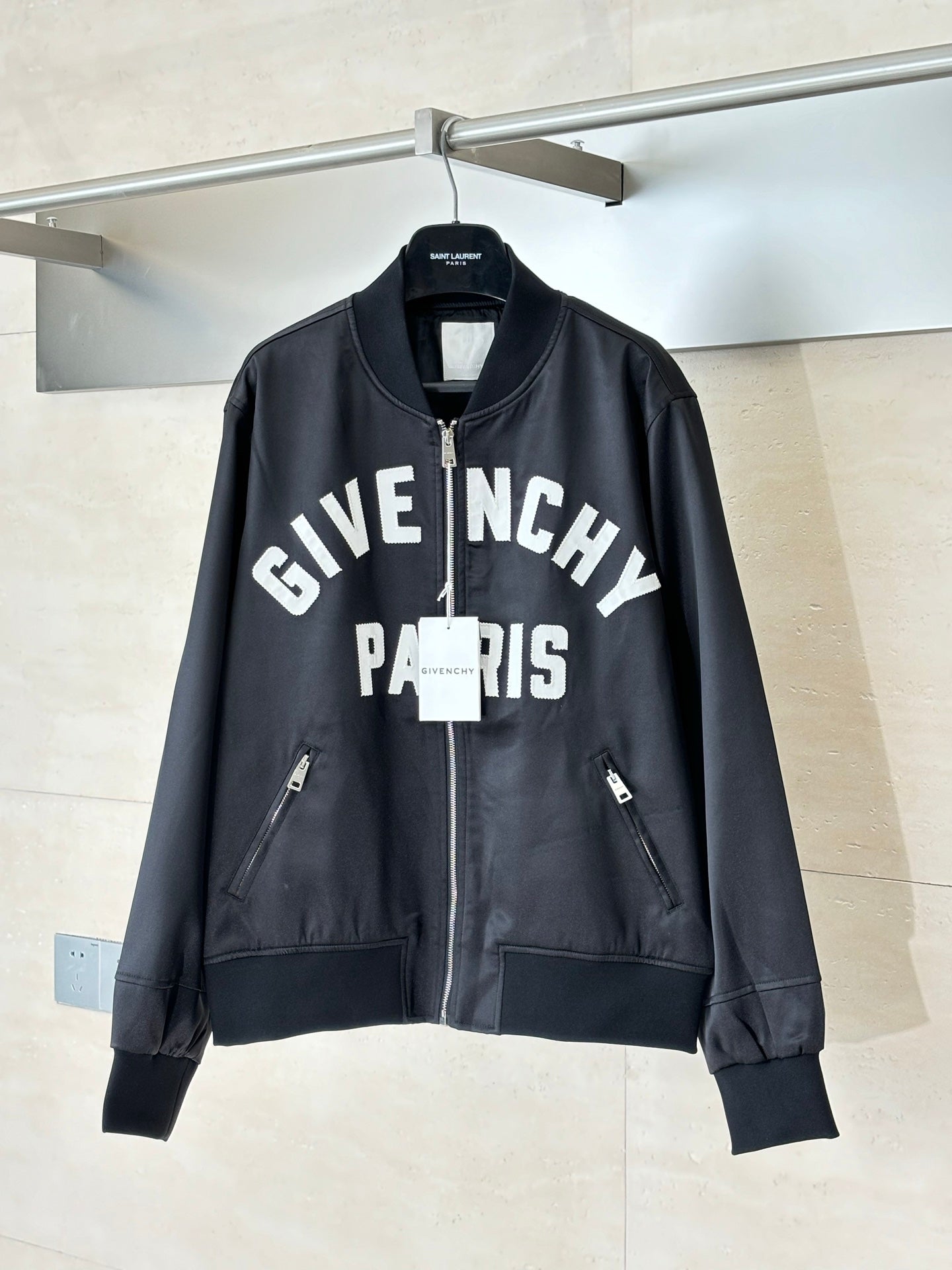 251021 new high-quality classic embroidered pattern zipper jacket