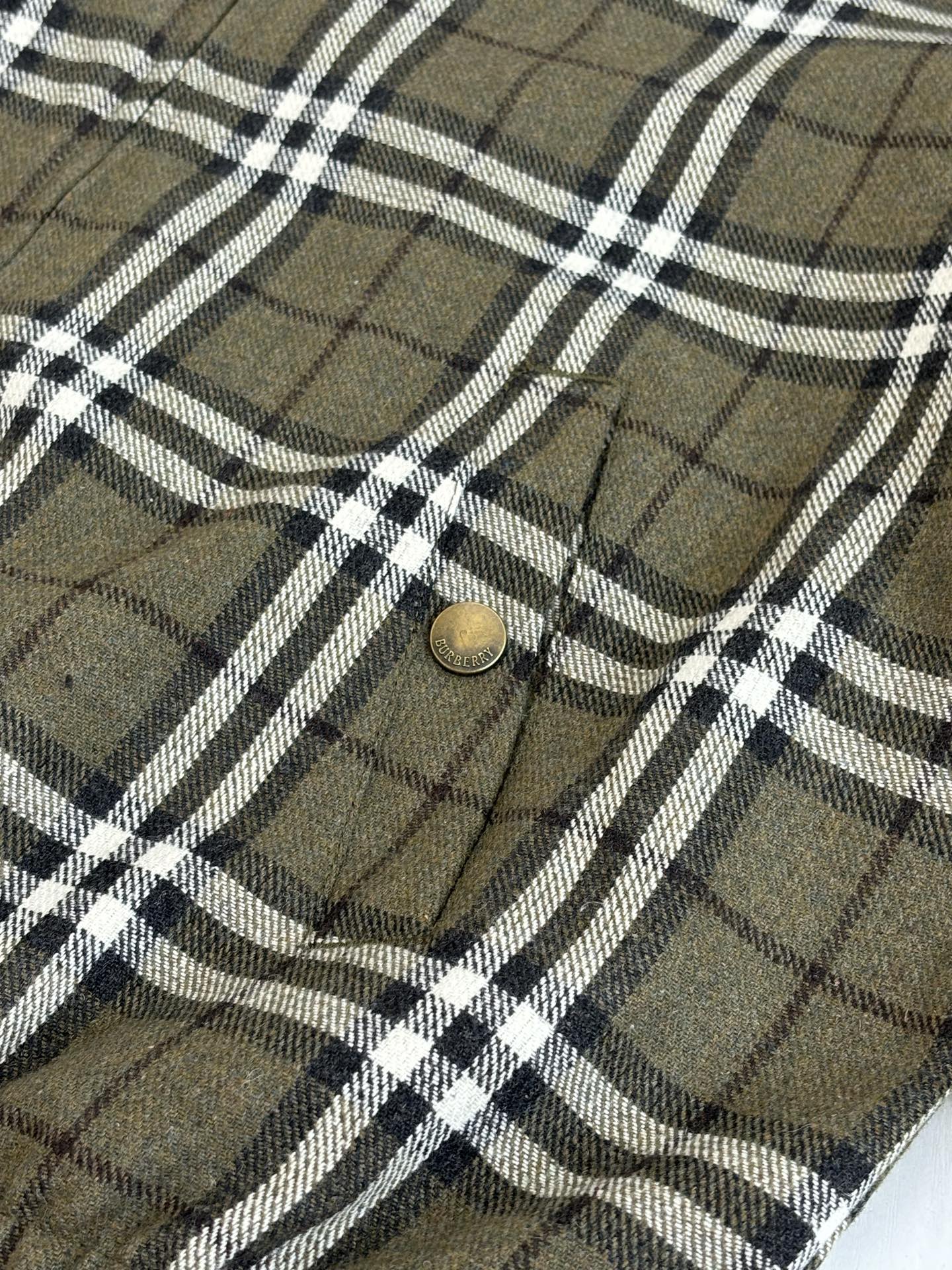 251021  new high-quality classic checkered thick jacket