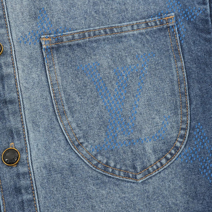 251021 A new high-quality denim jacket with embroidered lower part
