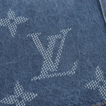 251021 A new high-quality denim jacket with embroidered lower part
