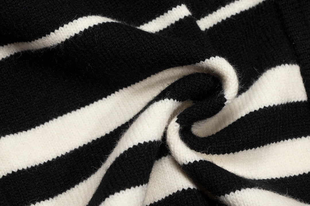 251021 New high-quality rabbit pattern knitted sweater jacket