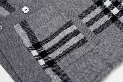 251021  new high-quality loose checkered cardigan sweater
