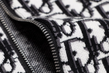 251021  new high-quality classic letter-printed sweater cardigan