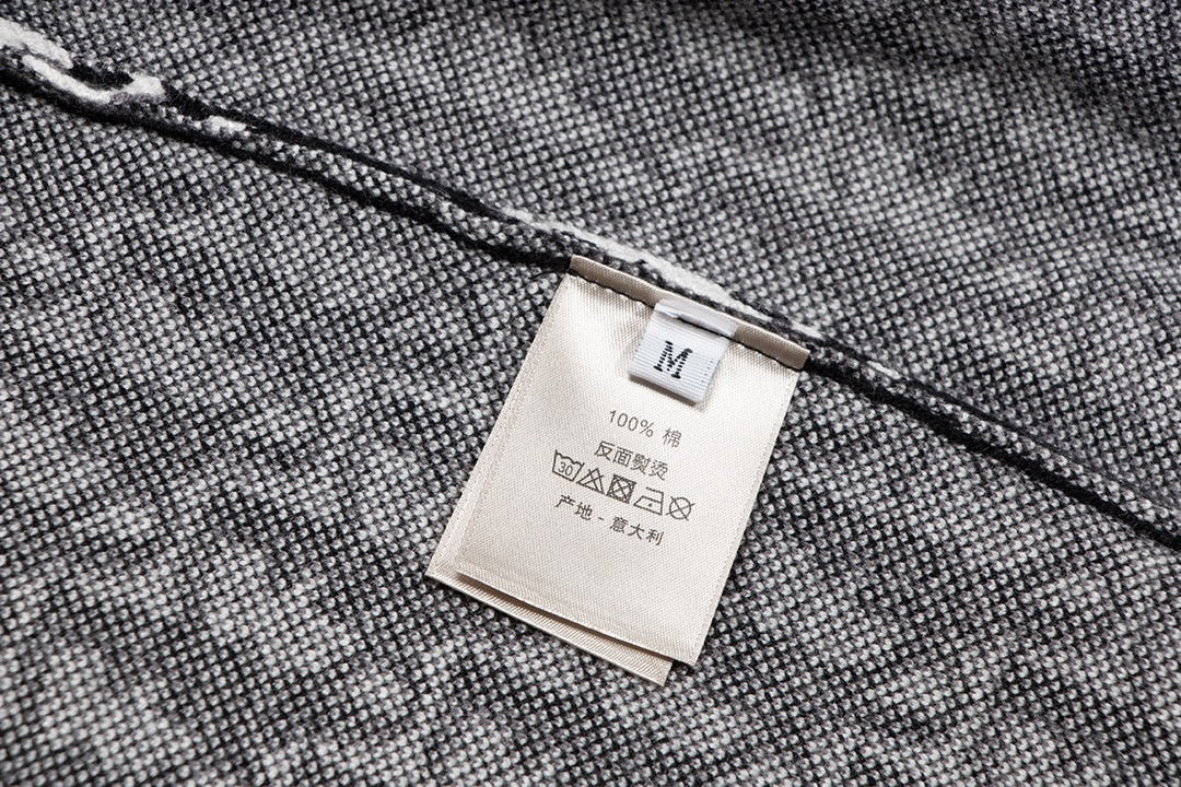 251021  new high-quality classic letter-printed sweater cardigan