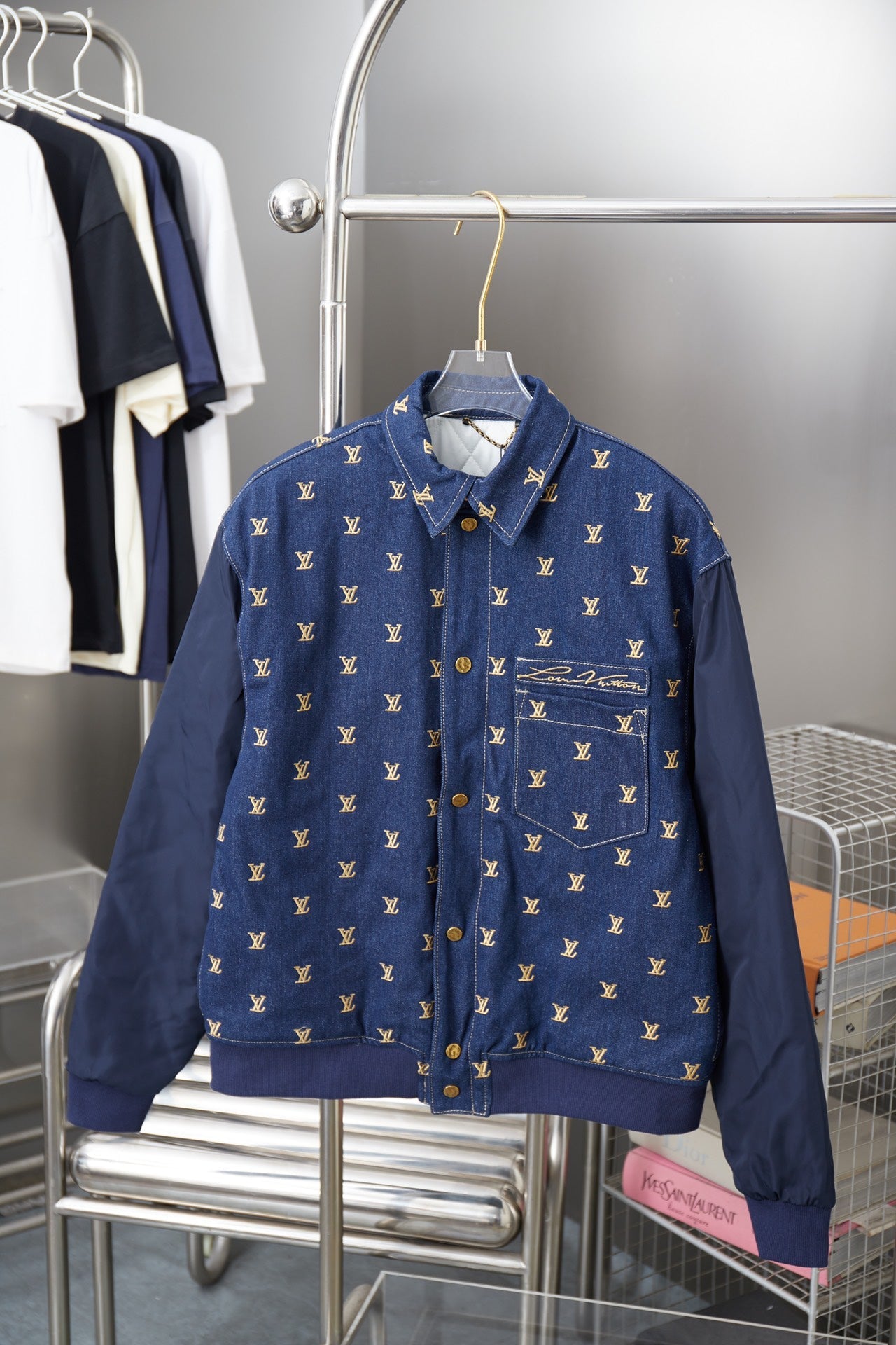 251021 new high-quality and distinctive patchwork embroidered denim jacket