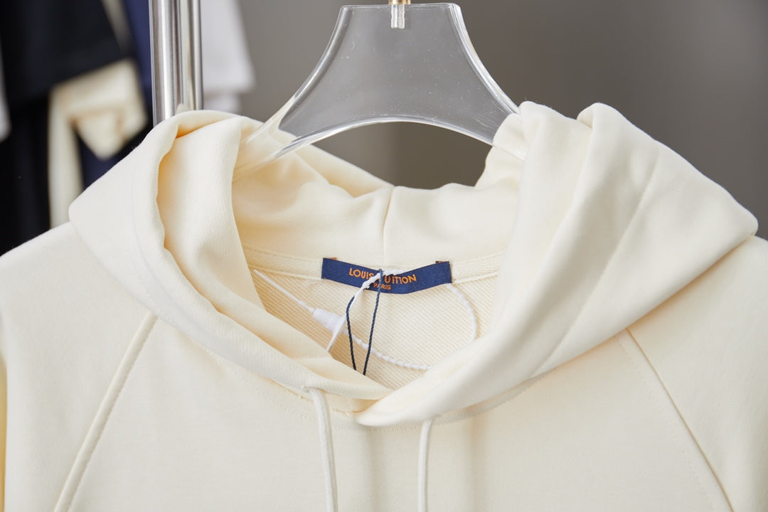 251021 A new high-quality, simple and everyday hoodie