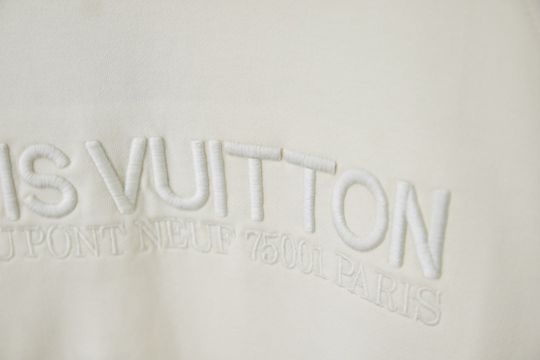 251021 A new high-quality, simple and everyday hoodie