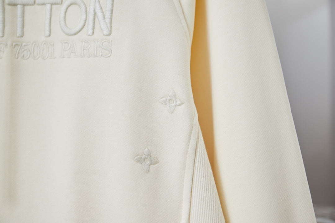 251021 A new high-quality, simple and everyday hoodie