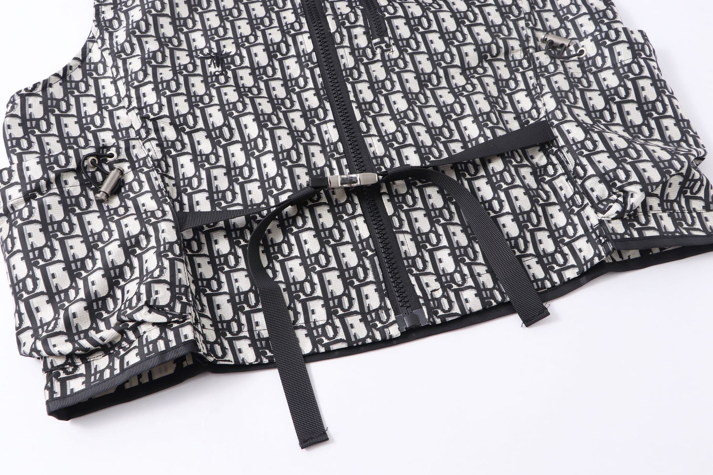 251021 New high-quality monochrome full-print waistcoat sporty style