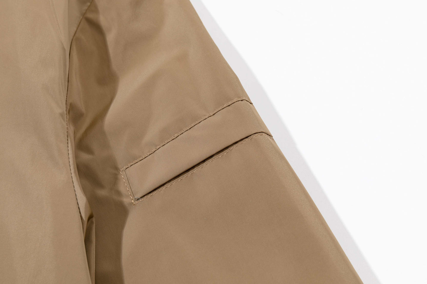 251021 A new high-quality classic signature windproof hooded jacket