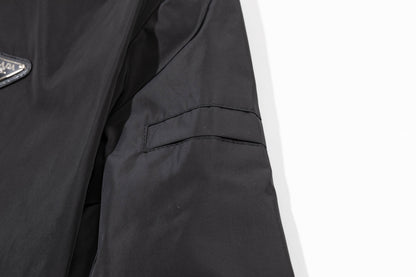 251021 A new high-quality classic signature windproof hooded jacket