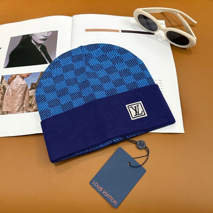 251028 New daily wear matching warm knitted hat