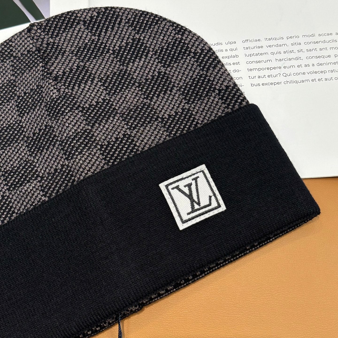 251028 New daily wear matching warm knitted hat