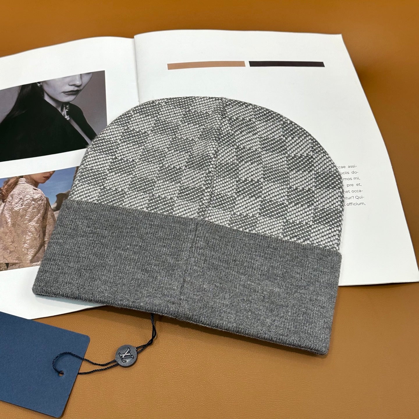 251028 New daily wear matching warm knitted hat