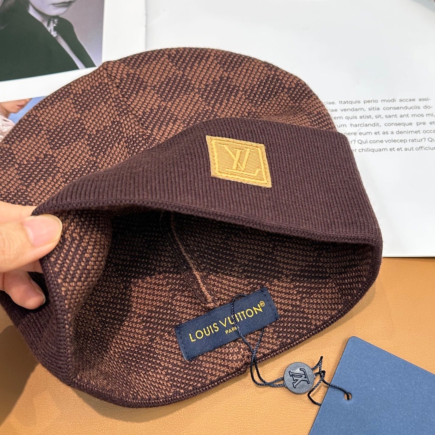 251028 New daily wear matching warm knitted hat