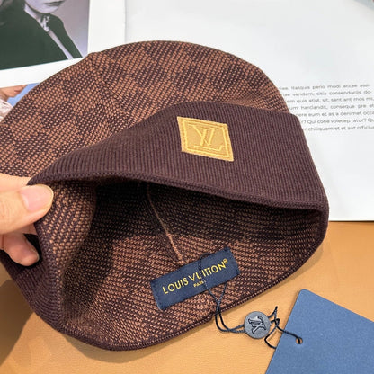 251028 New daily wear matching warm knitted hat