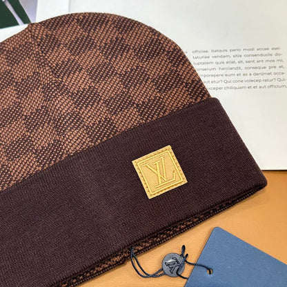251028 New daily wear matching warm knitted hat