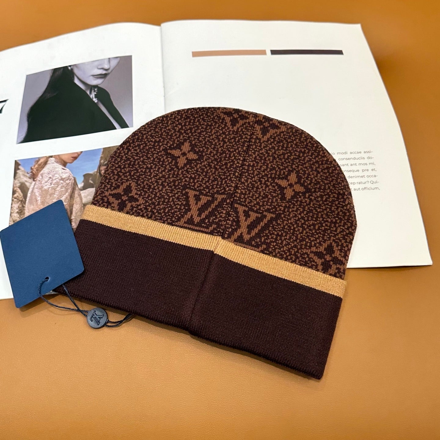 251028 New daily wear matching warm knitted hat