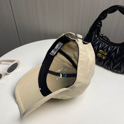 251028 New essential baseball cap for daily outfits
