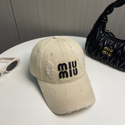 251028 New essential baseball cap for daily outfits