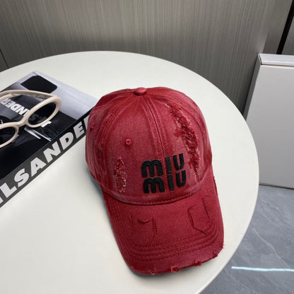 251028 New essential baseball cap for daily outfits