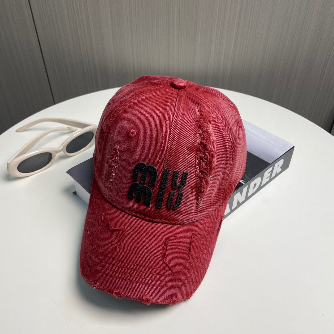 251028 New essential baseball cap for daily outfits