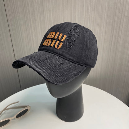 251028 New essential baseball cap for daily outfits
