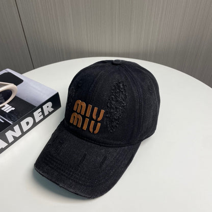 251028 New essential baseball cap for daily outfits