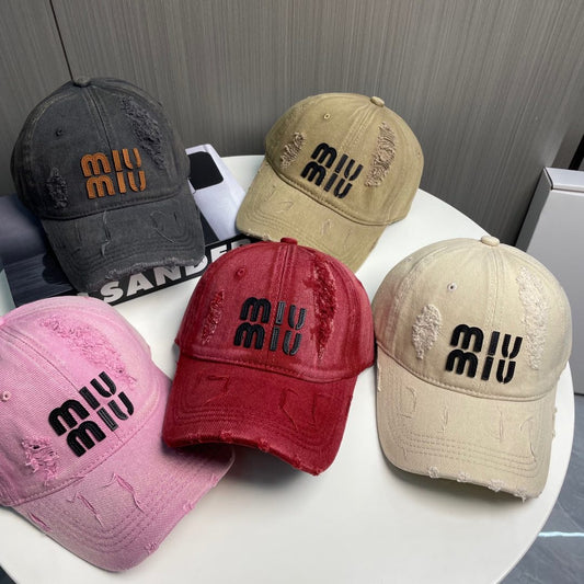 251028 New essential baseball cap for daily outfits