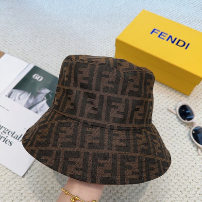 251028 New style for daily wear, paired with a fisherman hat