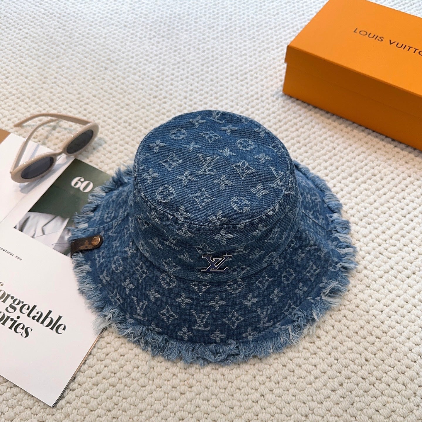 251028 New style for daily wear, paired with a fisherman hat
