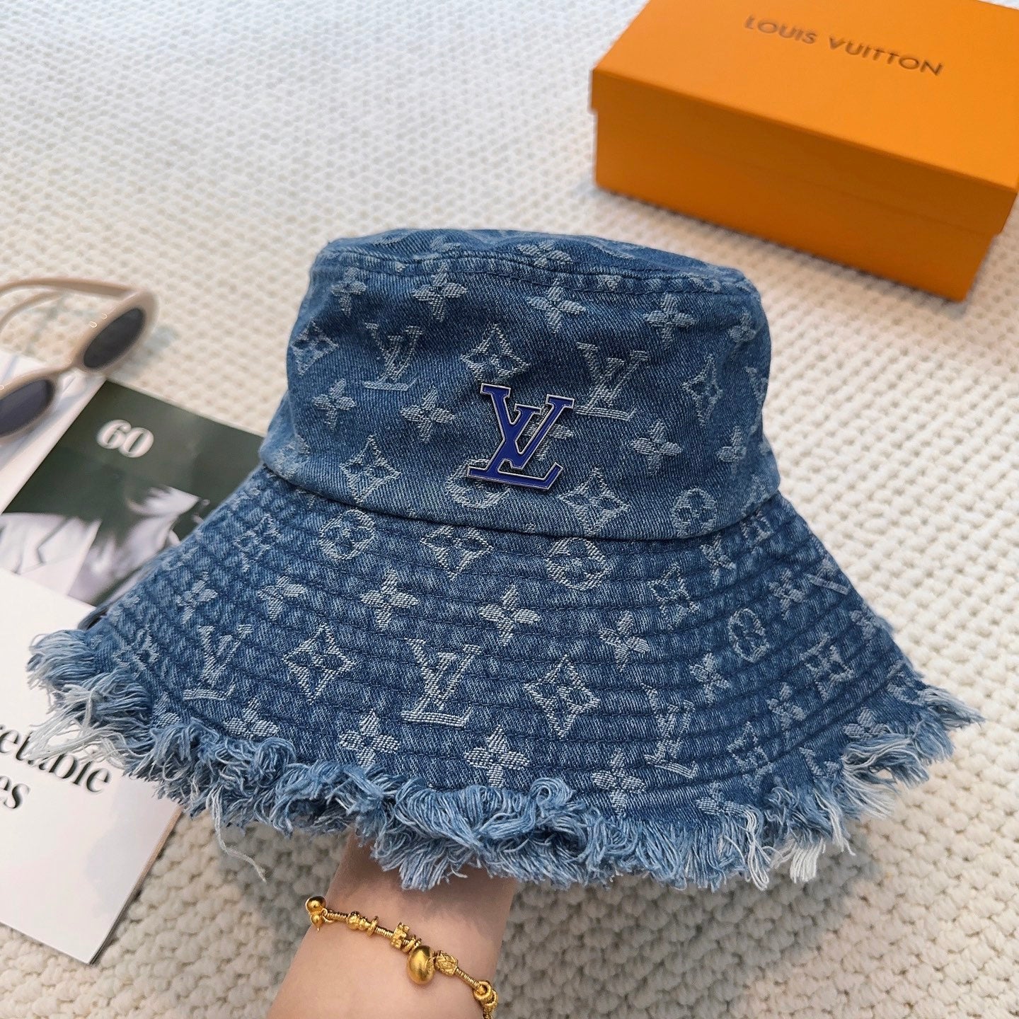 251028 New style for daily wear, paired with a fisherman hat
