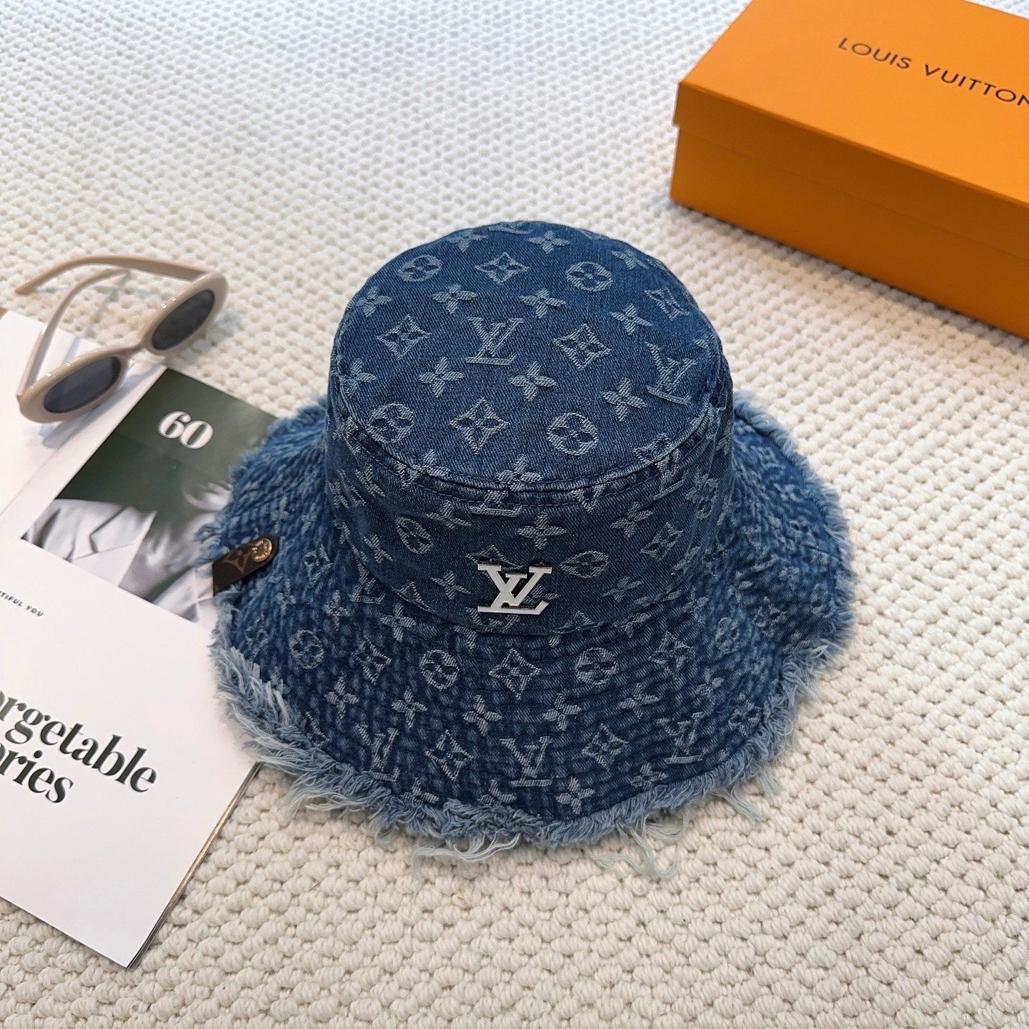 251028 New style for daily wear, paired with a fisherman hat