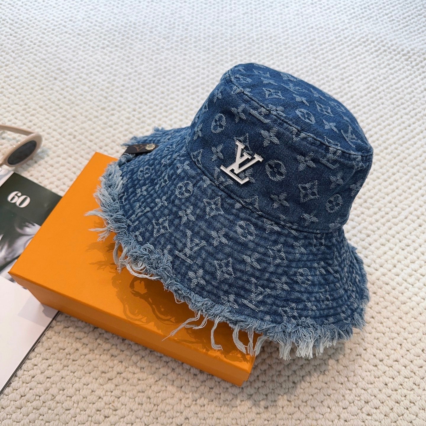 251028 New style for daily wear, paired with a fisherman hat